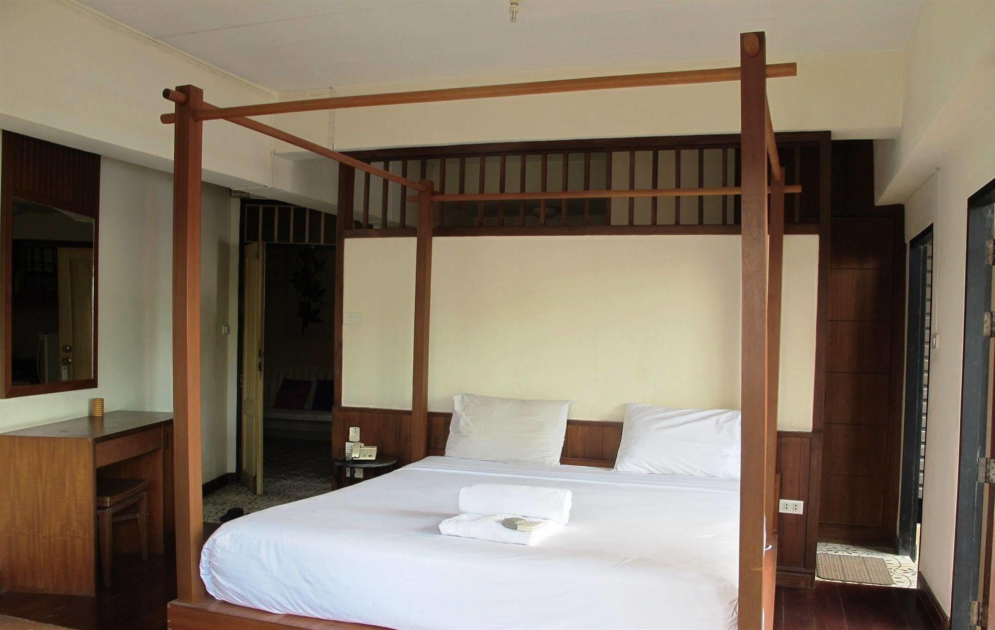 Keerati Homestay Pattaya Luaran gambar